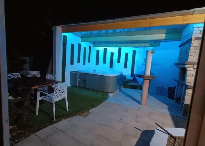 Appartement Le Secret Spa Billard Sensualite